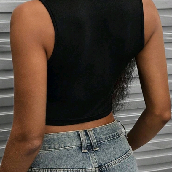 🫦Inawly Crop Top - Picture 3 of 3